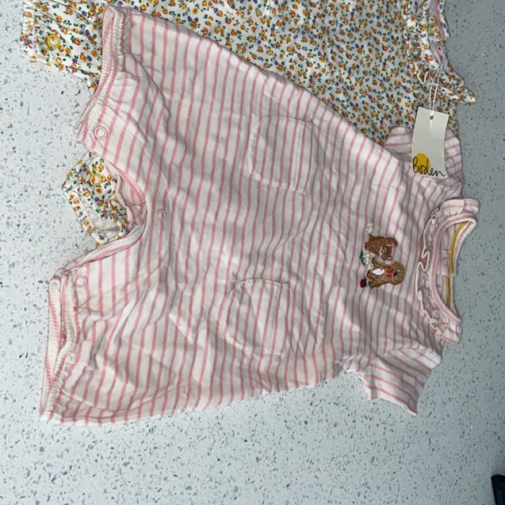SET OF TWO RUFFLE ROMPERS MINI BODEN BABY